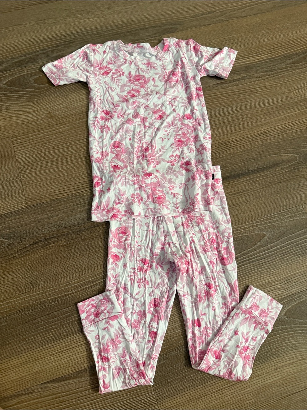 NWOT Lev Baby Evelyn short sleeves pant pajama toddler lounge set - 2T